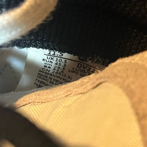 Nike Air Max - Picture 9 of 16